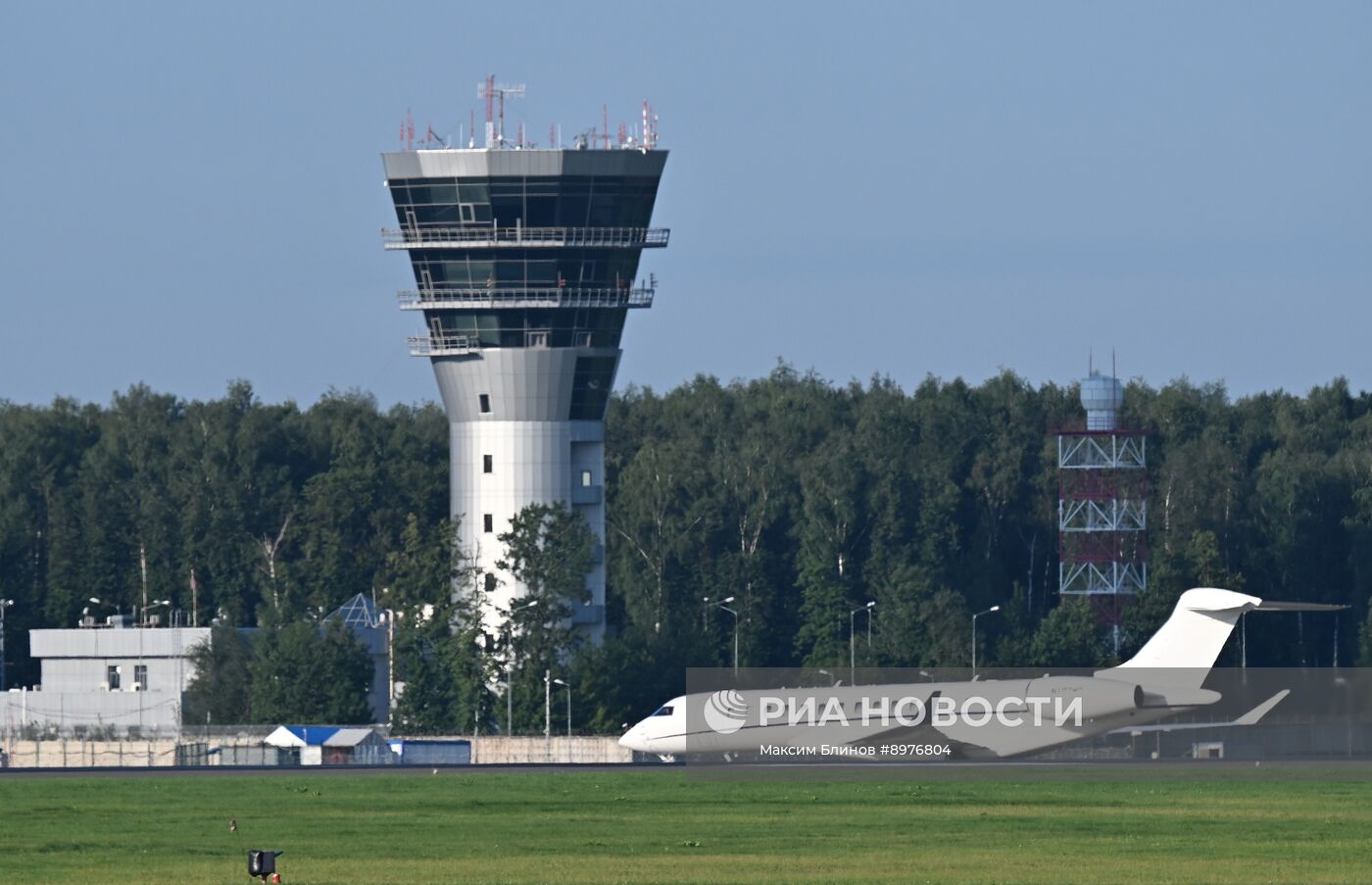 Самолет с делегацией США приземлился в аэропорту Внуково-2 