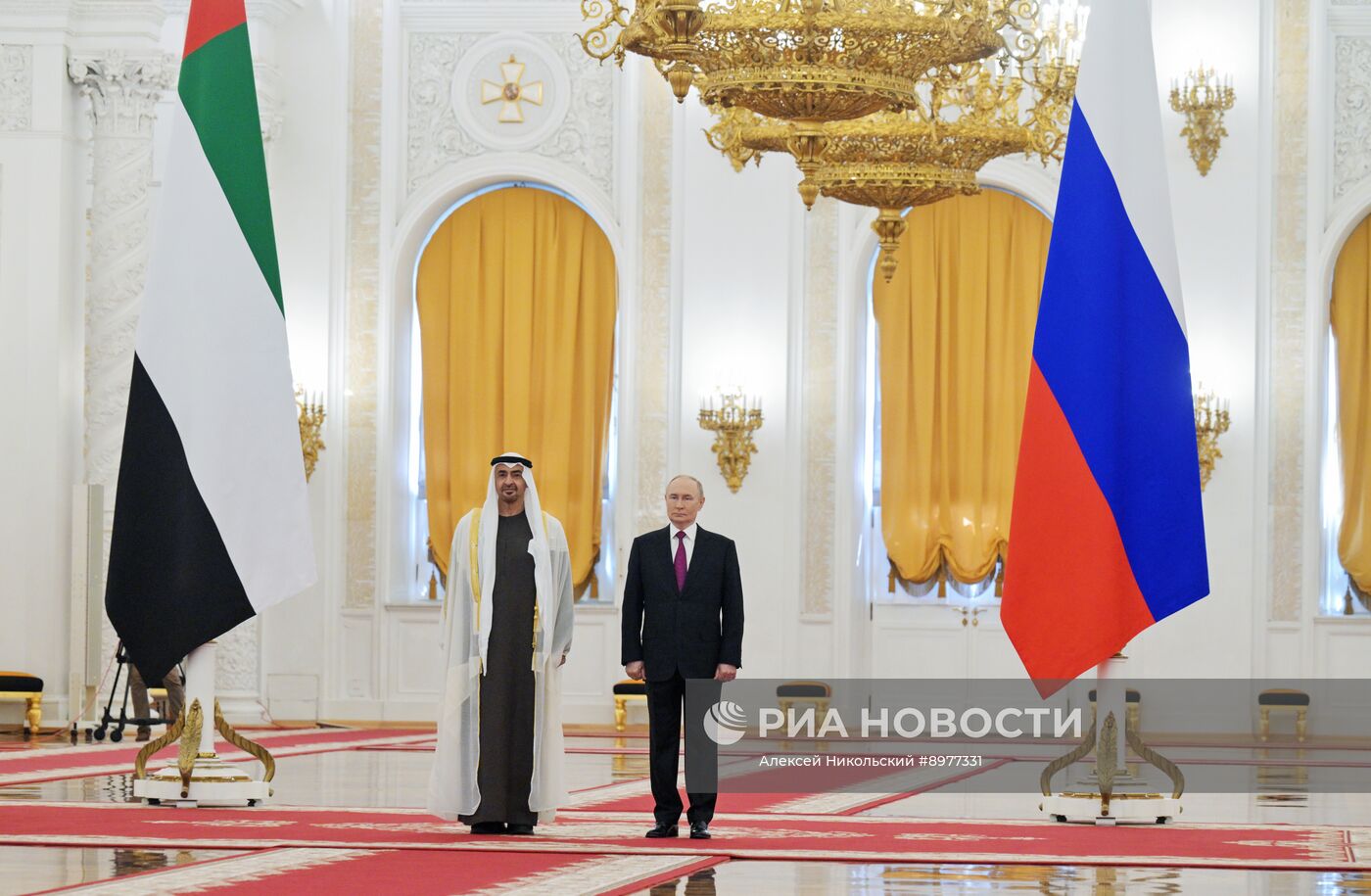 Встреча президента РФ Владимира Путина и президента ОАЭ Мухаммеда бен Заида Аль Нахайяна