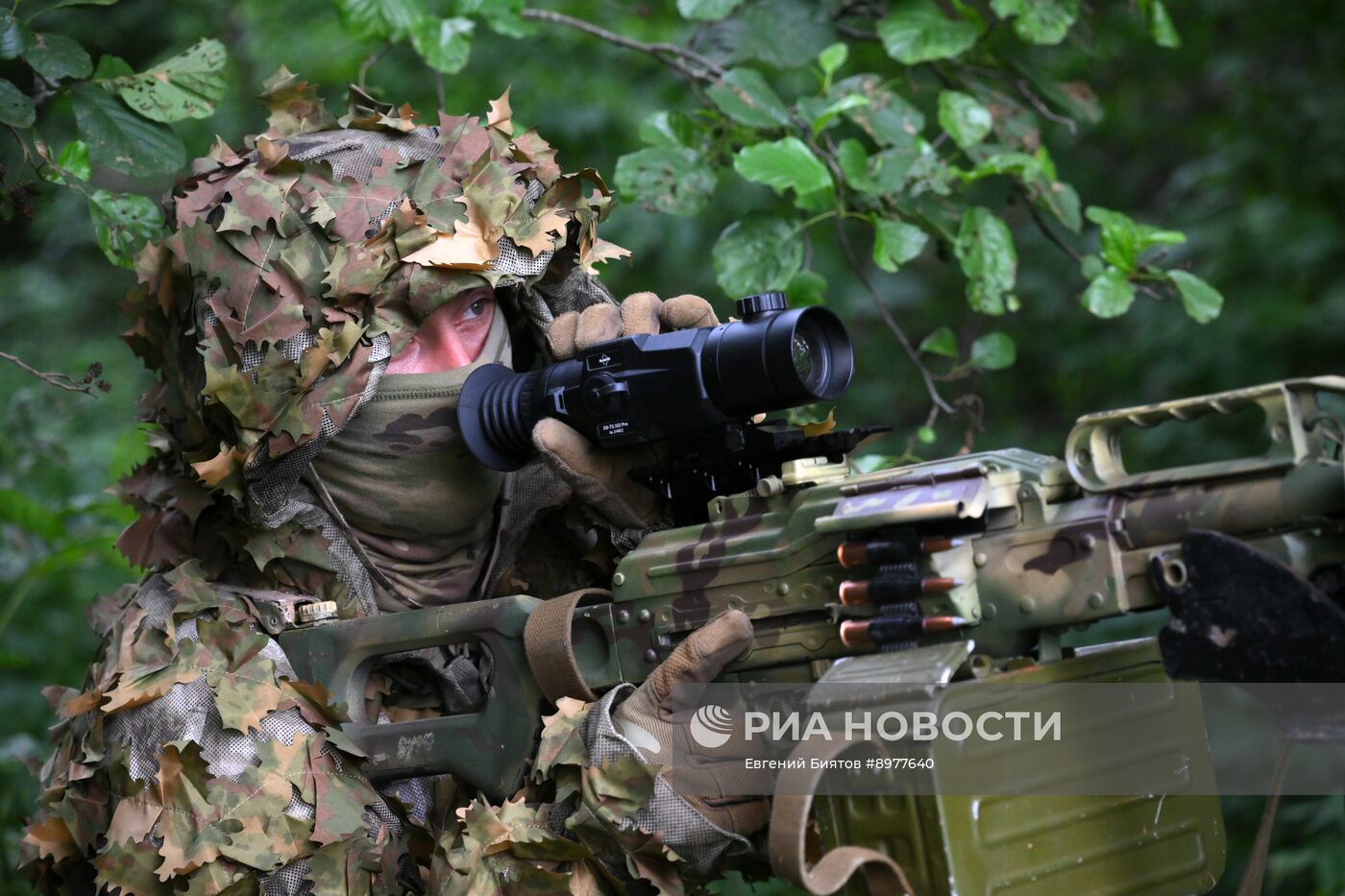 Боевая работа разведчиков группировки войск "Север"