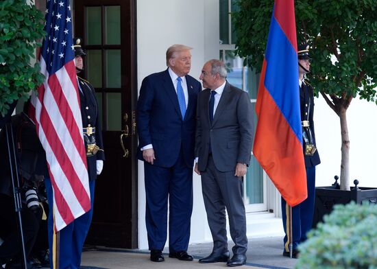 Встреча президентов США, Армении и Азербайджана