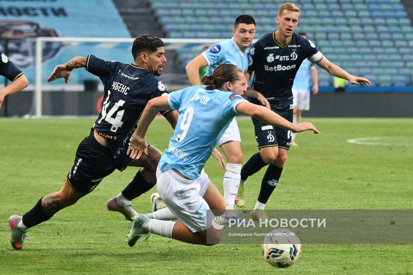 Футбол. РПЛ. "Сочи" (Сочи) - "Динамо" (Москва)