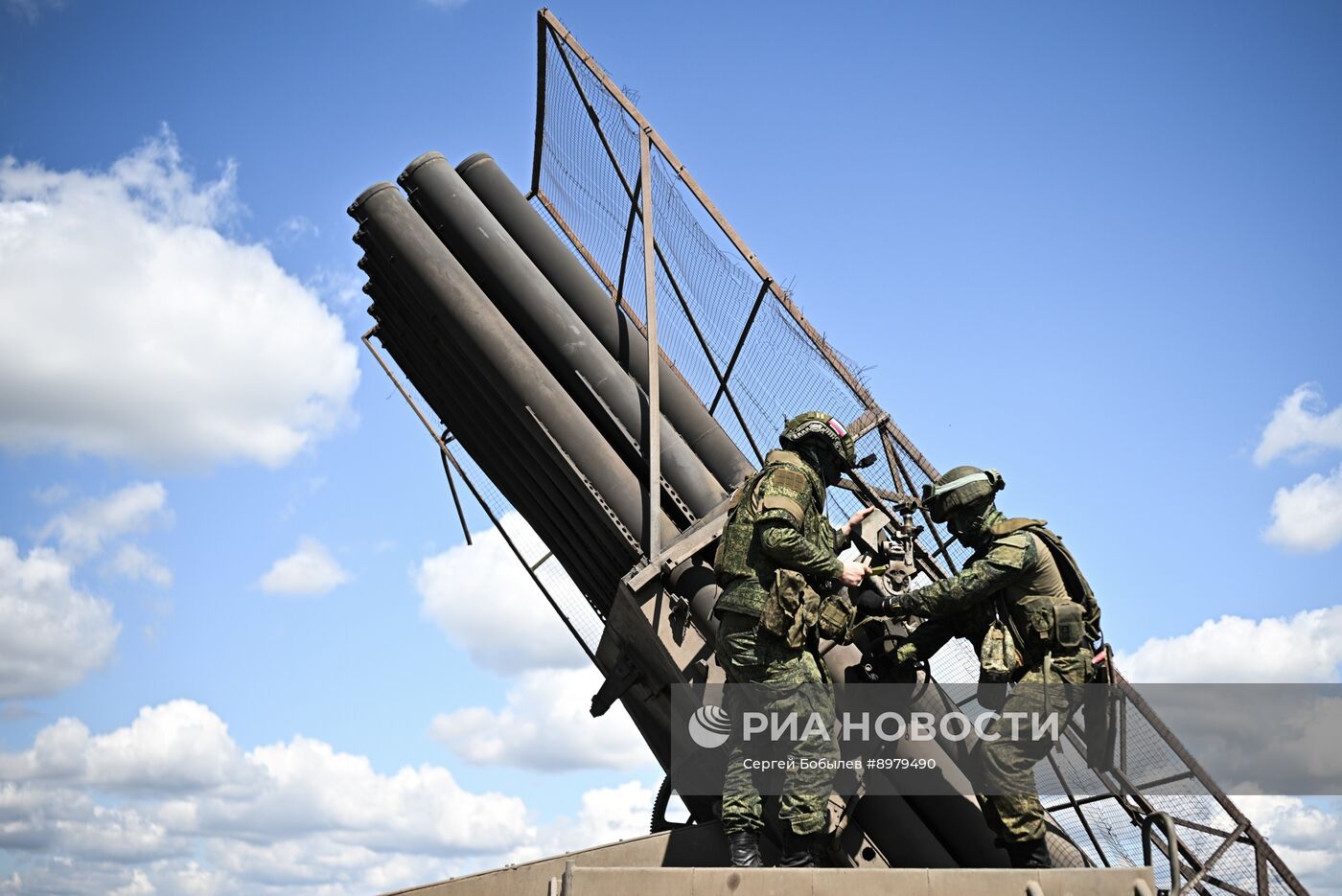288-я гвардейская артиллерийская бригада группировки войск "Запад"