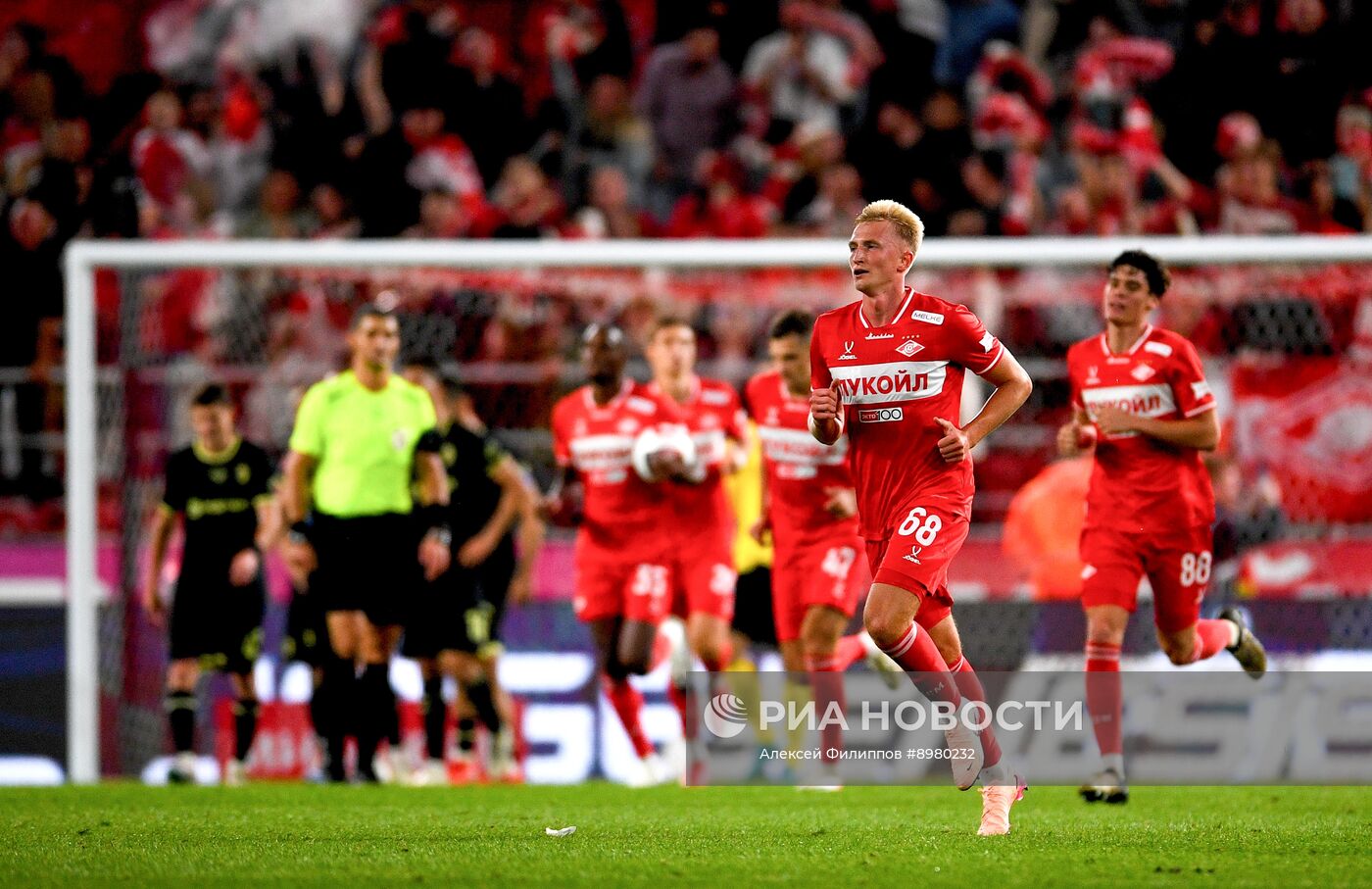 Футбол. Кубок России. "Спартак" (Москва) - "Динамо Мх" (Махачкала)