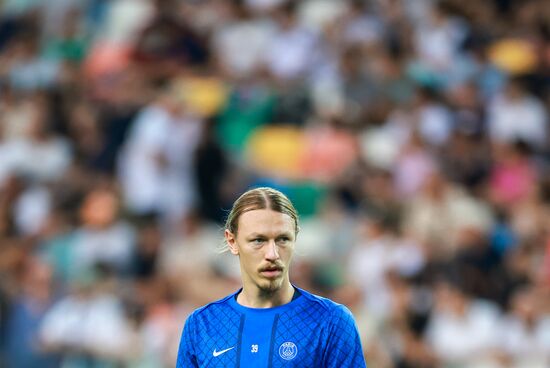 Футбол. Суперкубок УЕФА. ПСЖ (Франция) - "Тоттенхэм" (Англия)