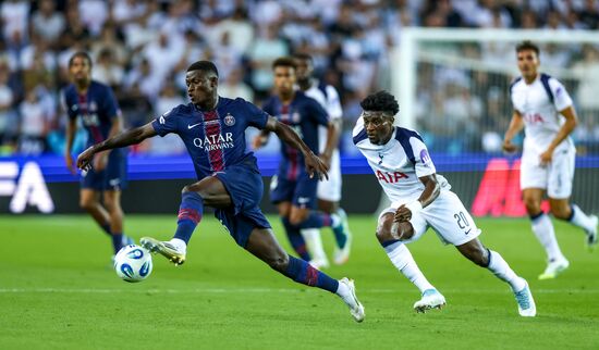 Футбол. Суперкубок УЕФА. ПСЖ (Франция) - "Тоттенхэм" (Англия)