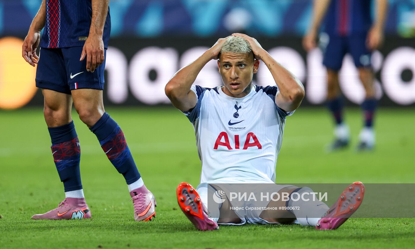 Футбол. Суперкубок УЕФА. ПСЖ (Франция) - "Тоттенхэм" (Англия)