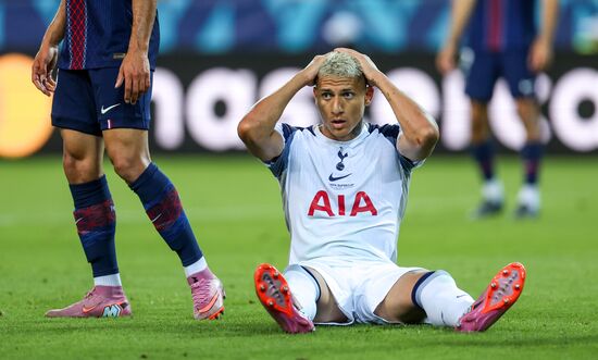 Футбол. Суперкубок УЕФА. ПСЖ (Франция) - "Тоттенхэм" (Англия)