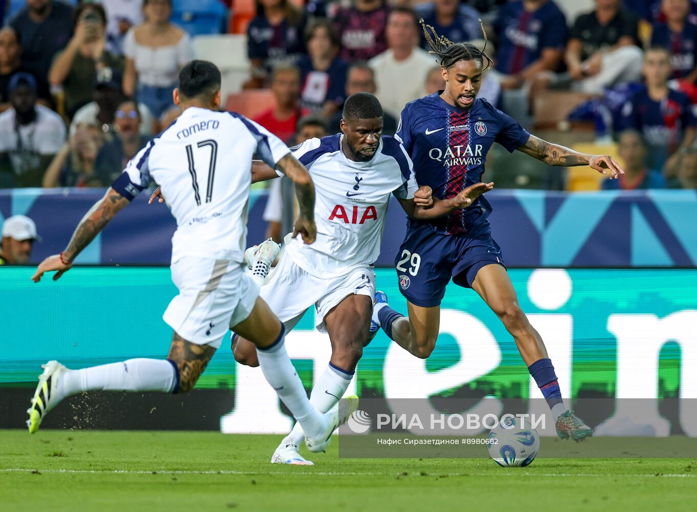 Футбол. Суперкубок УЕФА. ПСЖ (Франция) - "Тоттенхэм" (Англия)