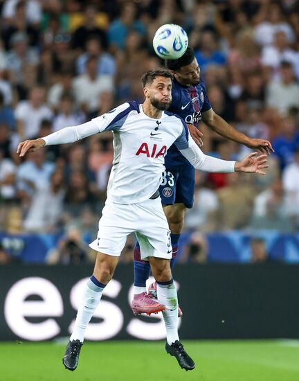 Футбол. Суперкубок УЕФА. ПСЖ (Франция) - "Тоттенхэм" (Англия)