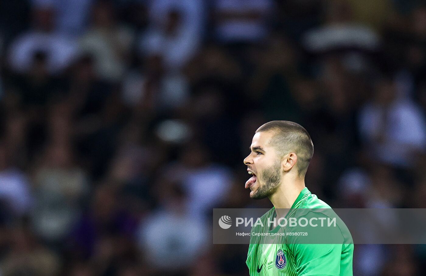 Футбол. Суперкубок УЕФА. ПСЖ (Франция) - "Тоттенхэм" (Англия)