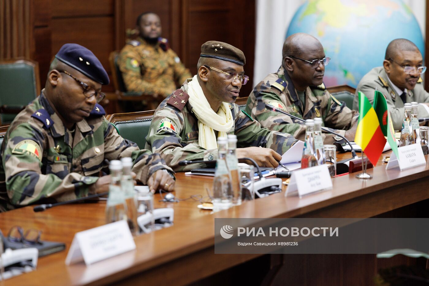 Министр обороны РФ А. Белоусов провел встречу с главами оборонных ведомств Буркино-Фасо, Мали и Нигера