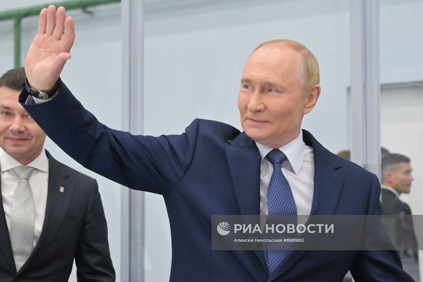 Рабочая поездка президента Владимира Путина в Магадан