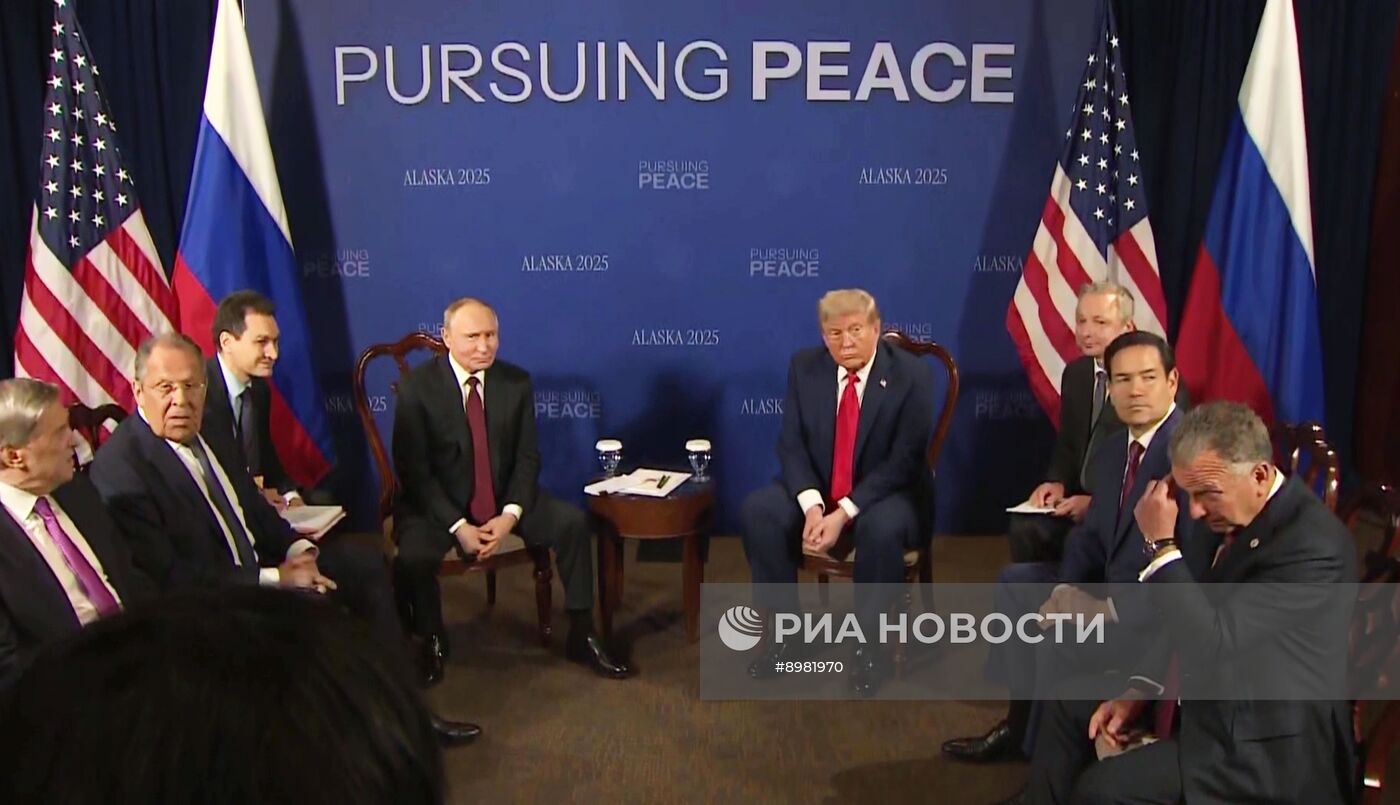 Саммит России и США на Аляске