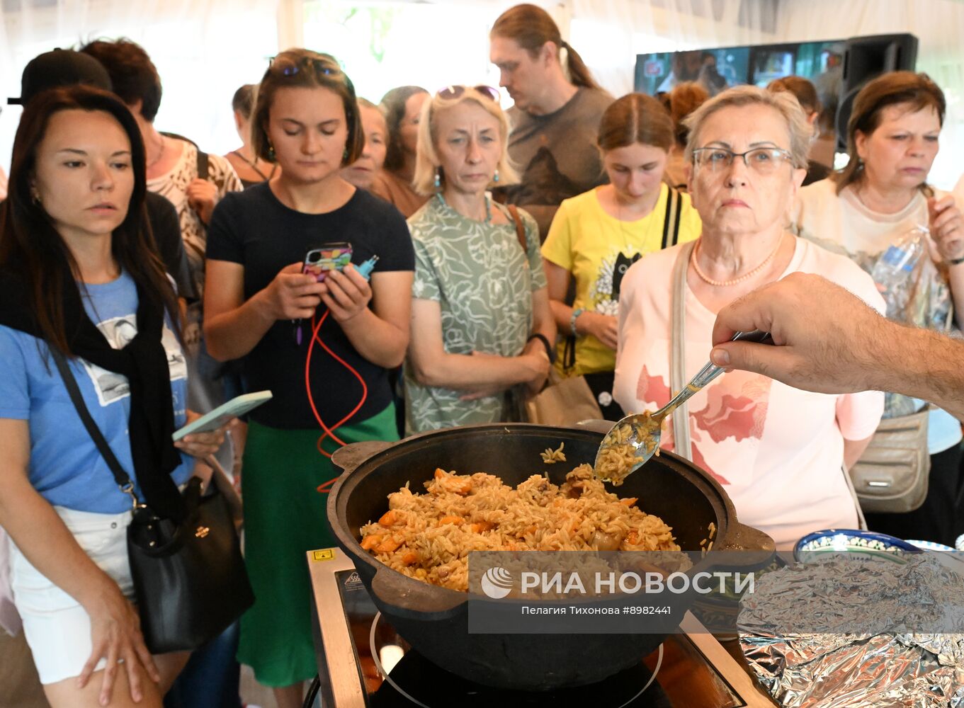 Гастрономический фестиваль "Вкусы России" в Москве