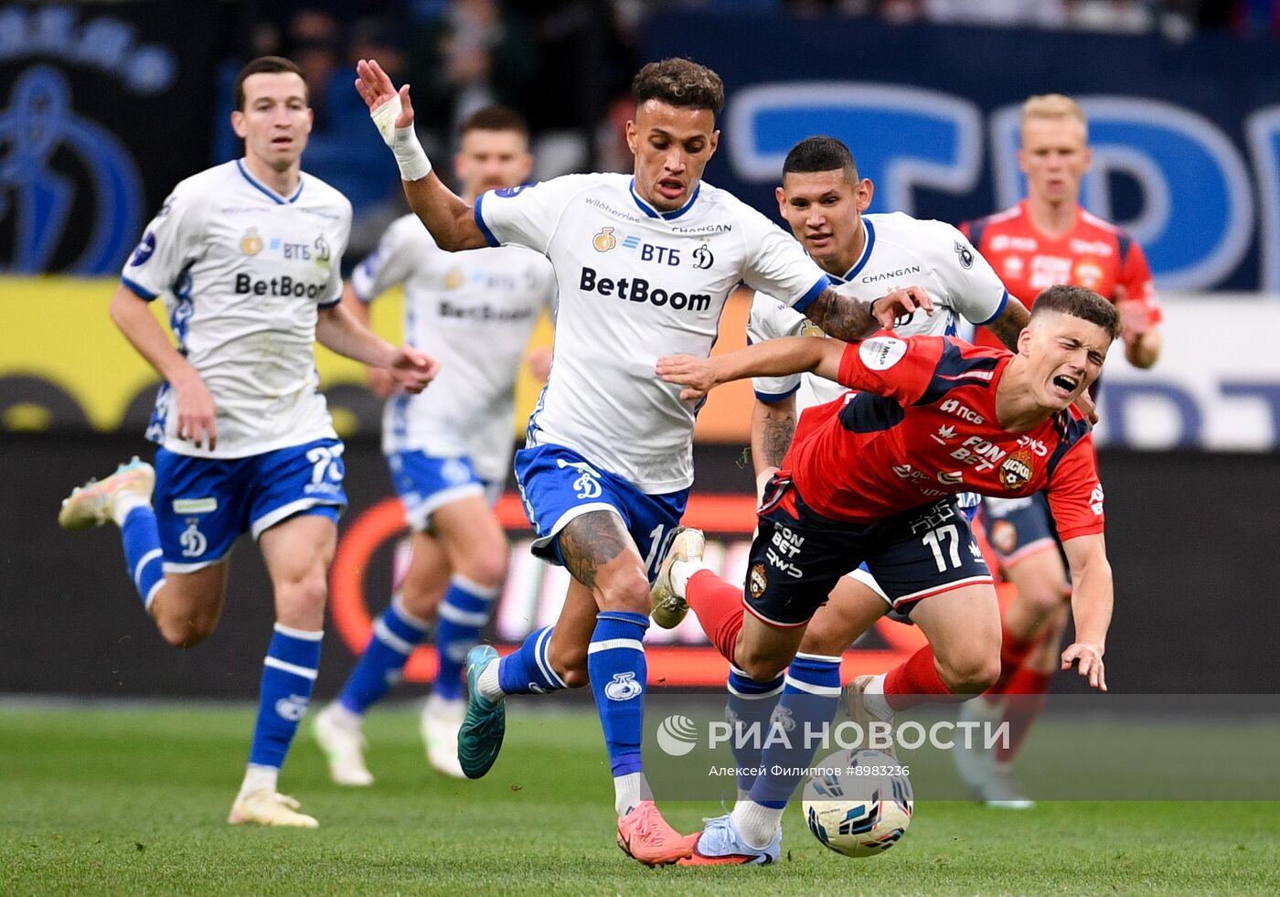 Футбол. РПЛ. "Динамо" (Москва) - ПФК ЦСКА (Москва)