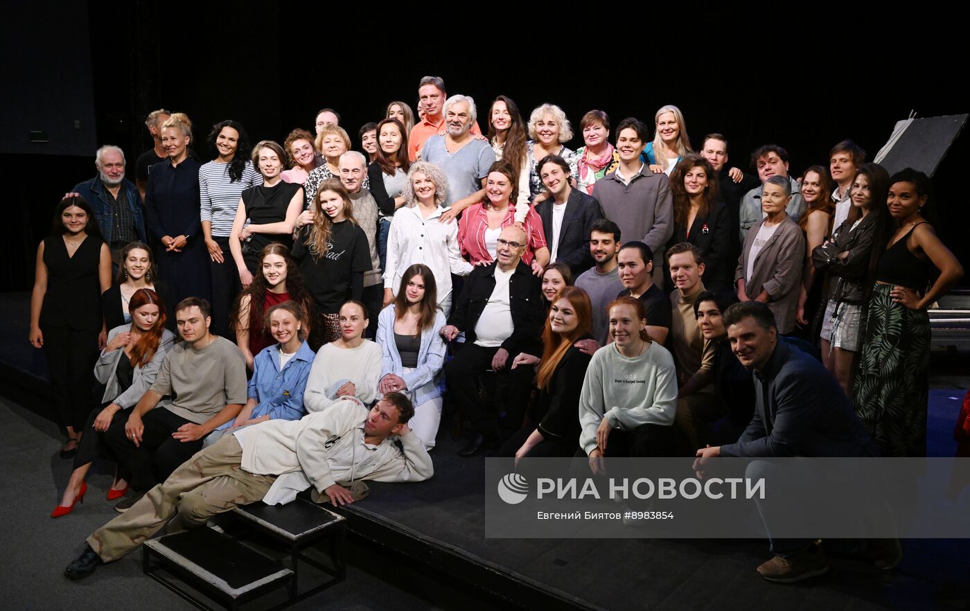 Сбор труппы Театра "Эрмитаж"