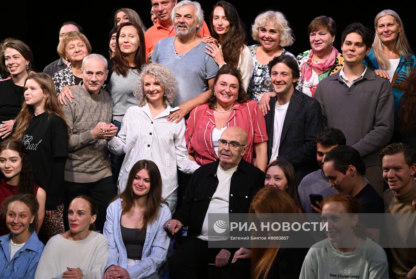 Сбор труппы Театра "Эрмитаж"