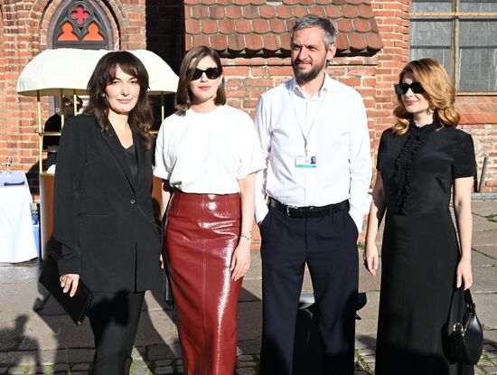 XIII российский фестиваль короткометражного и дебютного кино "Короче"