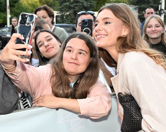 XIII российский фестиваль короткометражного и дебютного кино "Короче"