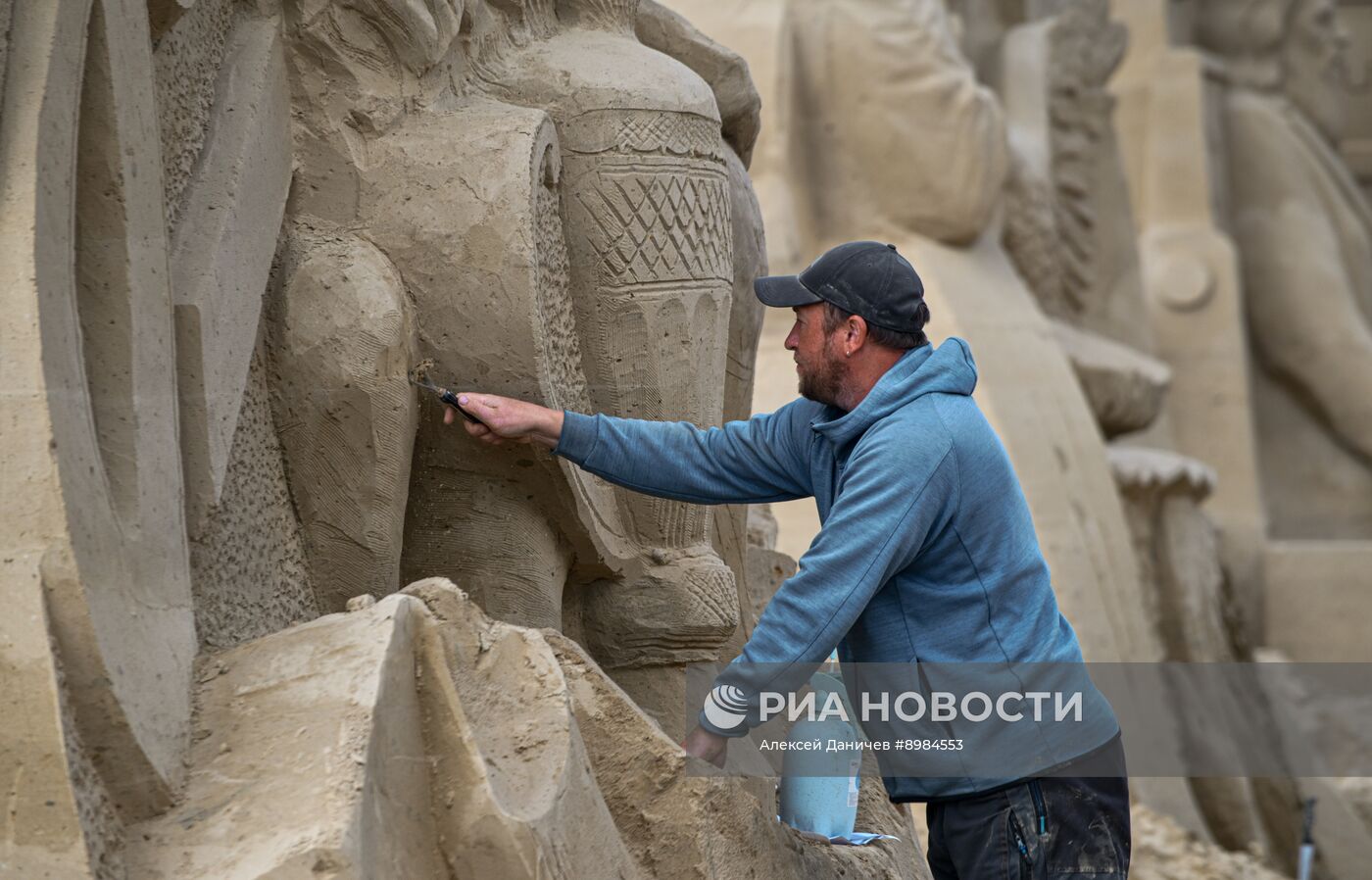 Фестиваль "Город песчаных скульптур" в Санкт-Петербурге