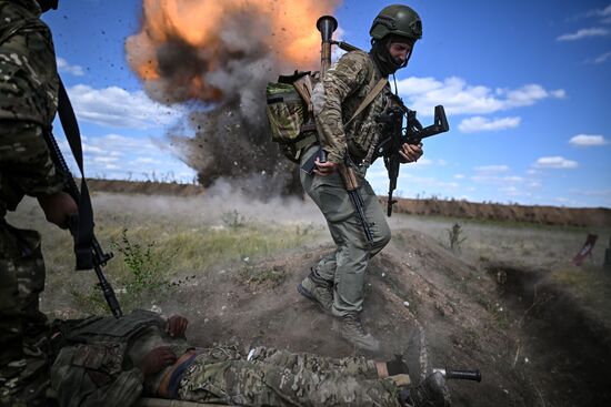 Боевая подготовка военнослужащих бригады "Север"