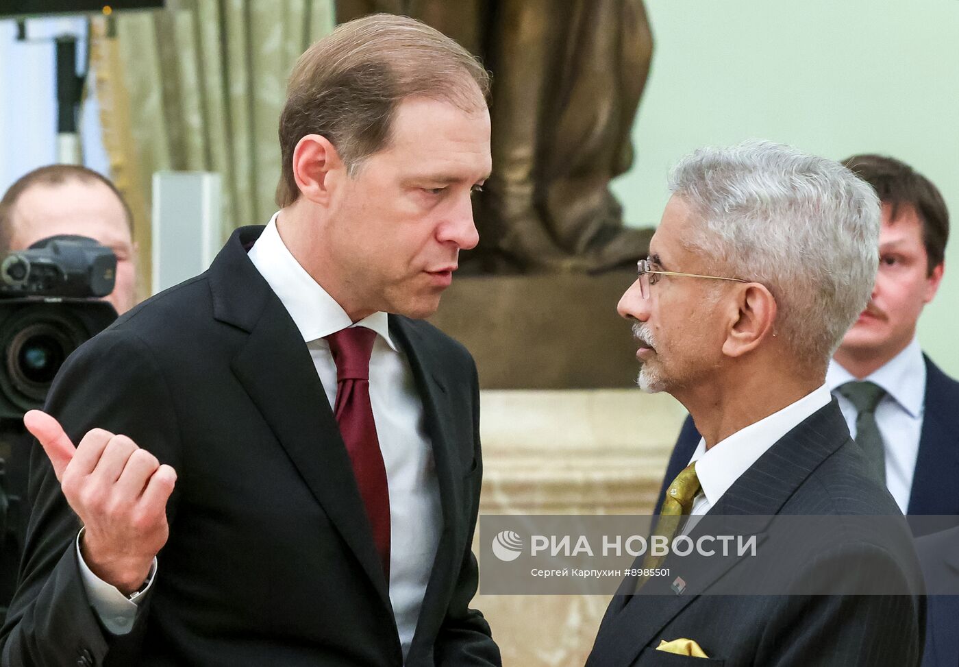 Президент Владимир Путин встретился с главой МИД Индии Субраманьямом Джайшанкаром