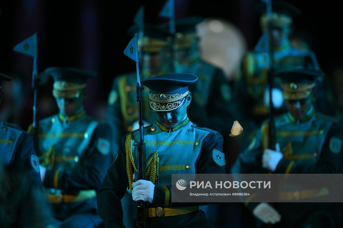 Церемония открытия XVII Международного военно-музыкального фестиваля "Спасская башня"