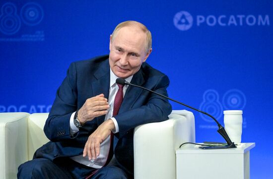 Рабочая поездка президента Владимира Путина в Приволжский федеральный округ