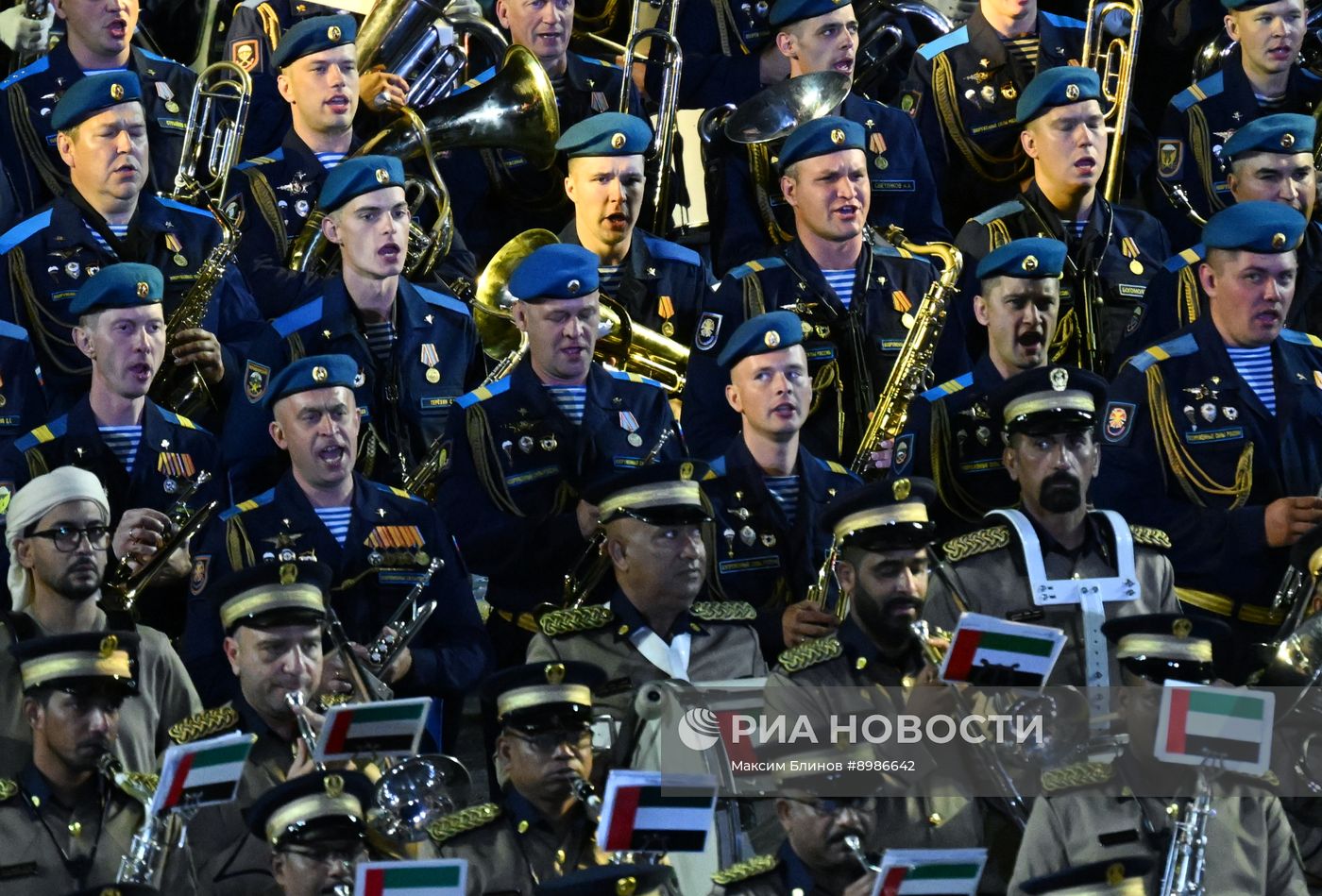 Церемония открытия XVII Международного военно-музыкального фестиваля "Спасская башня"