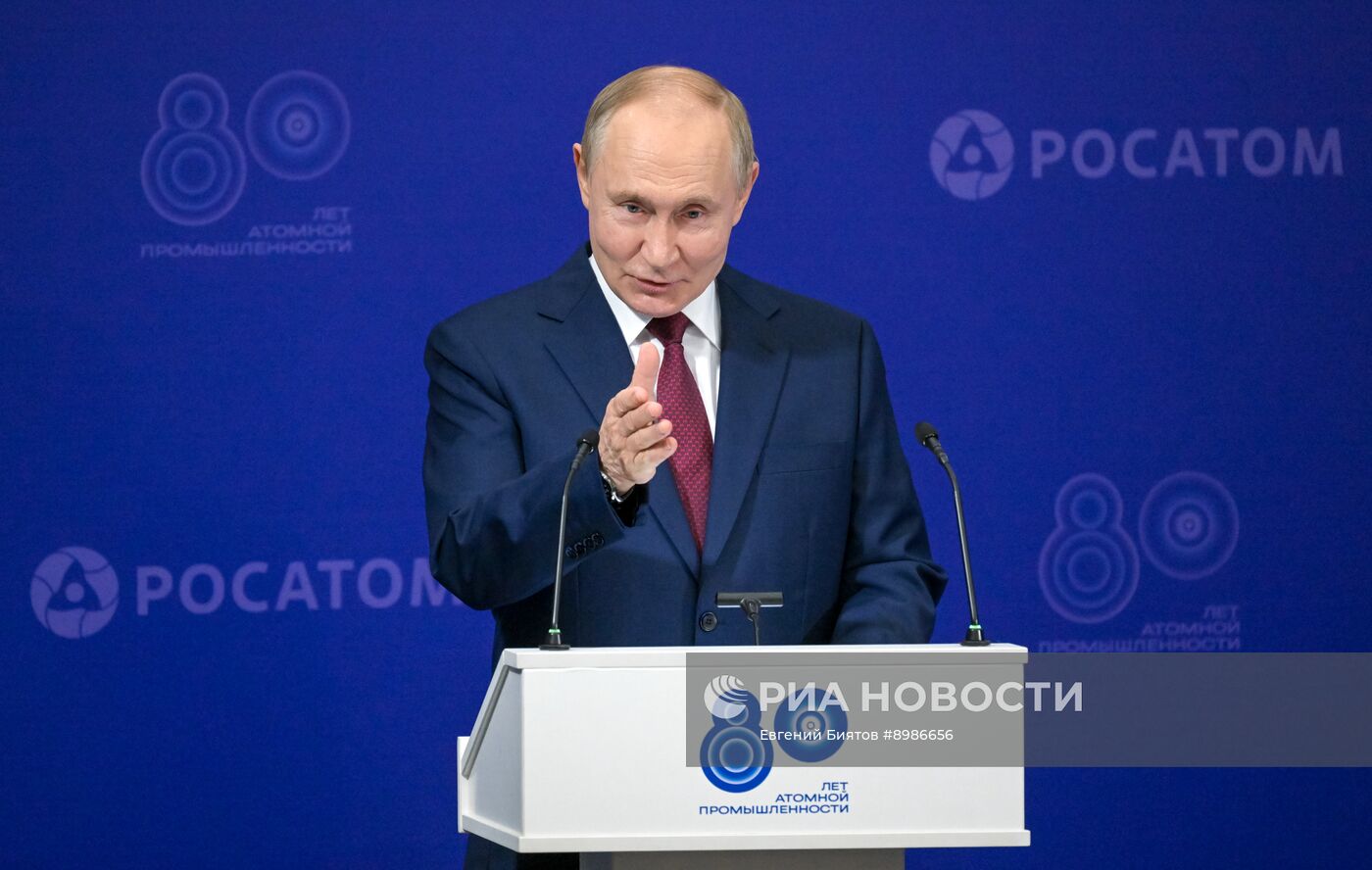 Рабочая поездка президента Владимира Путина в Приволжский федеральный округ