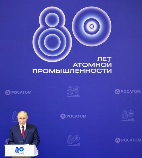 Рабочая поездка президента Владимира Путина в Приволжский федеральный округ