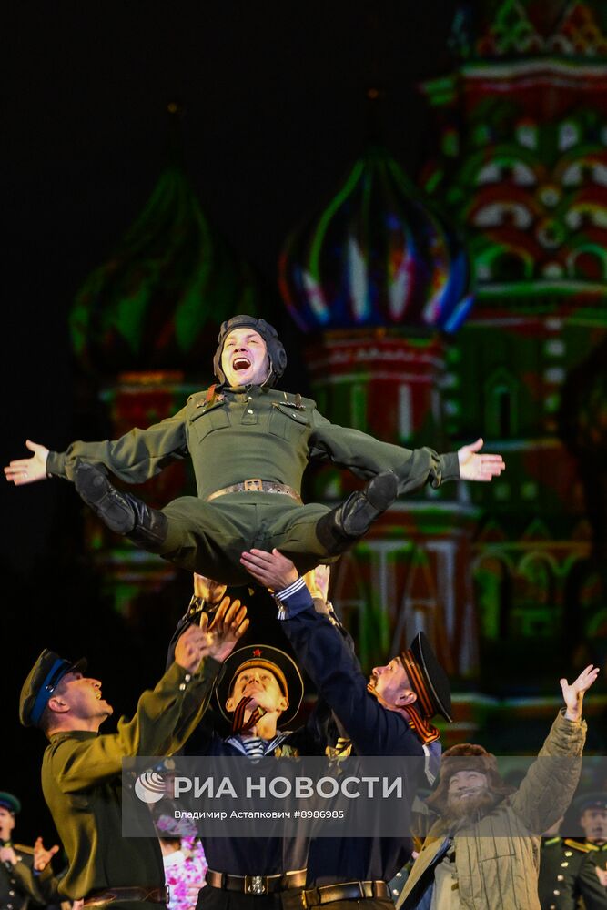 Церемония открытия Международного военно-музыкального фестиваля "Спасская башня"