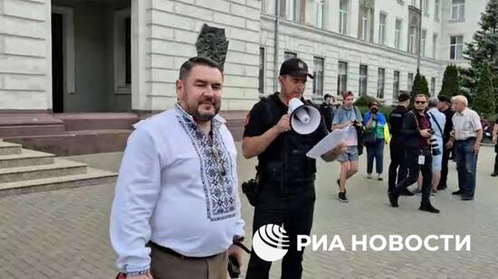 Полиция Молдавии блокирует митинги оппозиции
