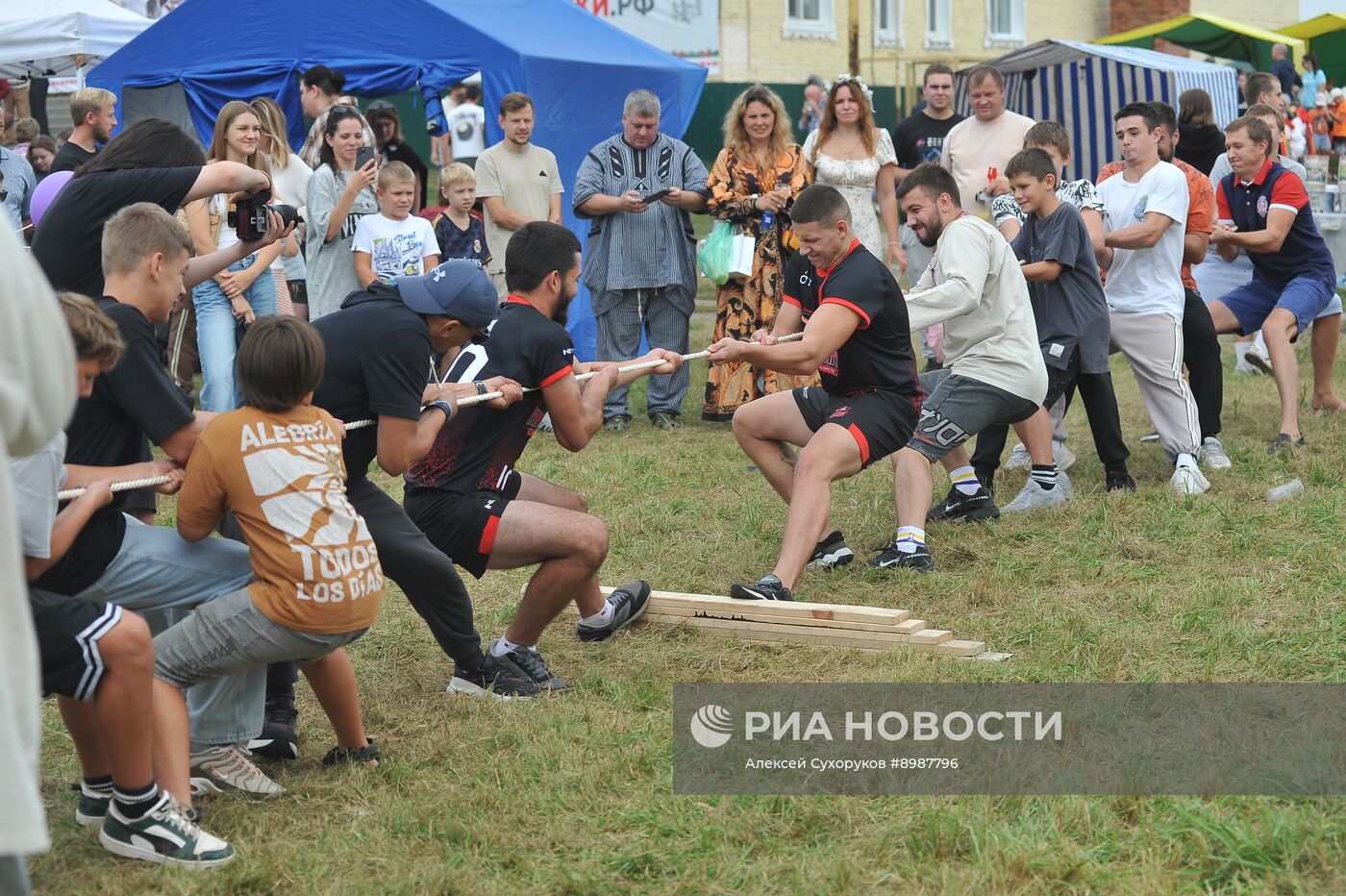 Этнофестиваль "Атмановские кулачки" в Тамбовской области