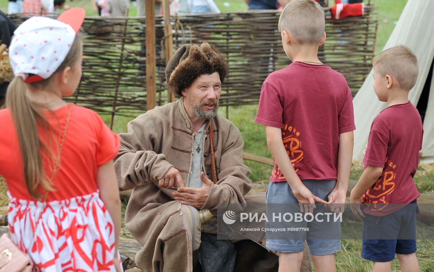 Этнофестиваль "Атмановские кулачки" в Тамбовской области