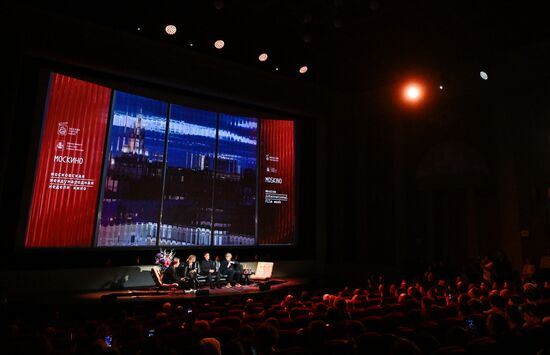 Церемония открытия Московской международной недели кино
