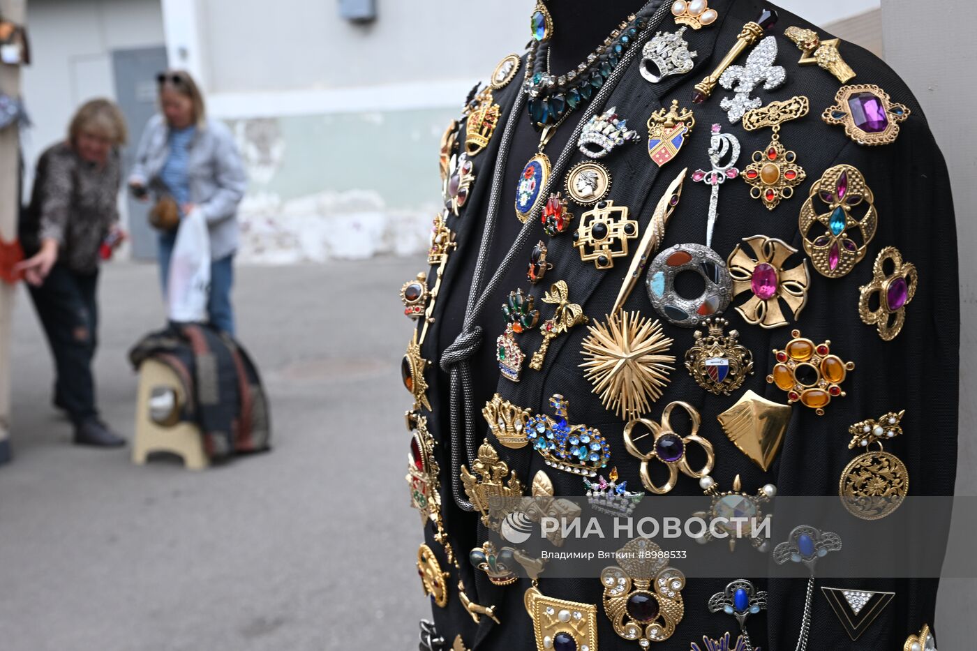 Исторический блошиный рынок "Мосвинтаж"