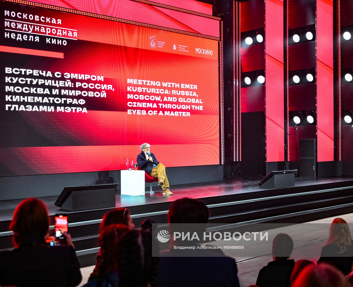 Встречи и автограф-сессии с артистами и режиссёрами в рамках Московской международной недели кино