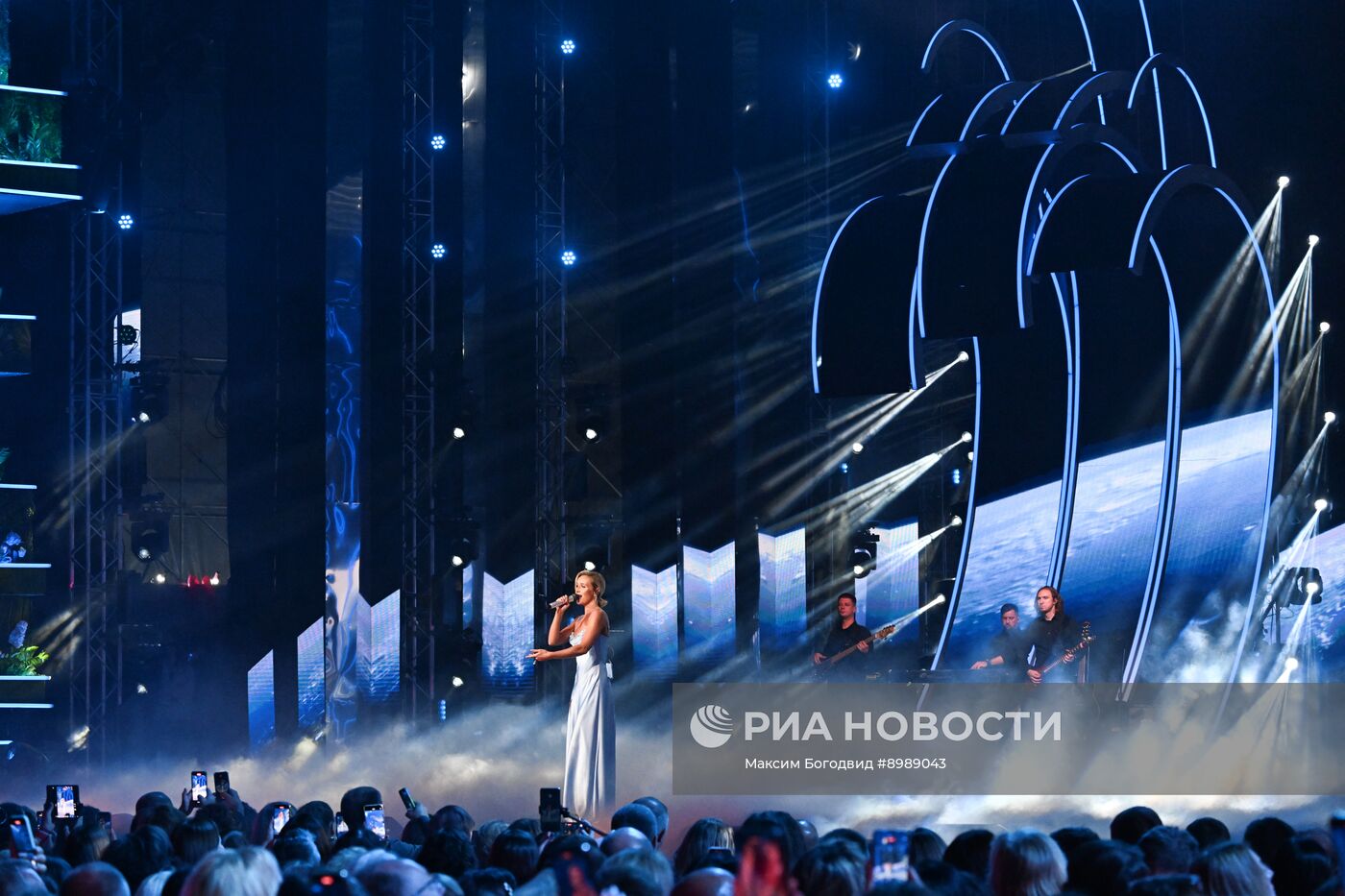 Конкурс молодых исполнителей "Новая волна 2025" в Казани