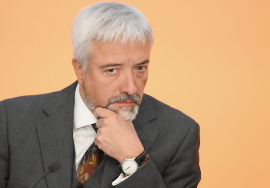 П/к, посвященная запуску подкаста Радио Sputnik и МТС Медиа "Война на Востоке"