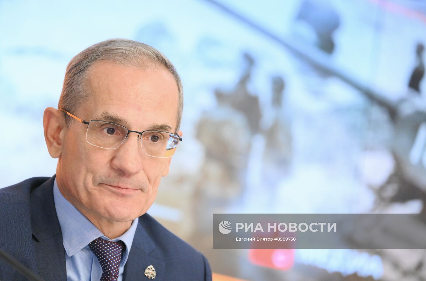 П/к, посвященная запуску подкаста Радио Sputnik и МТС Медиа "Война на Востоке"