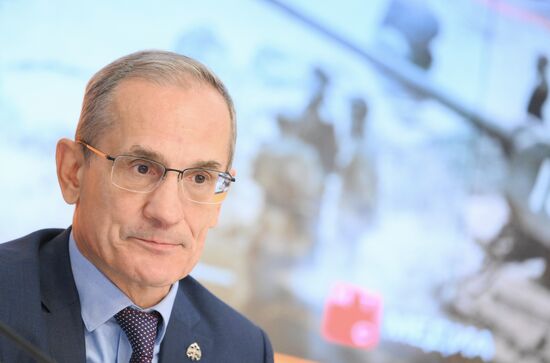 П/к, посвященная запуску подкаста Радио Sputnik и МТС Медиа "Война на Востоке"