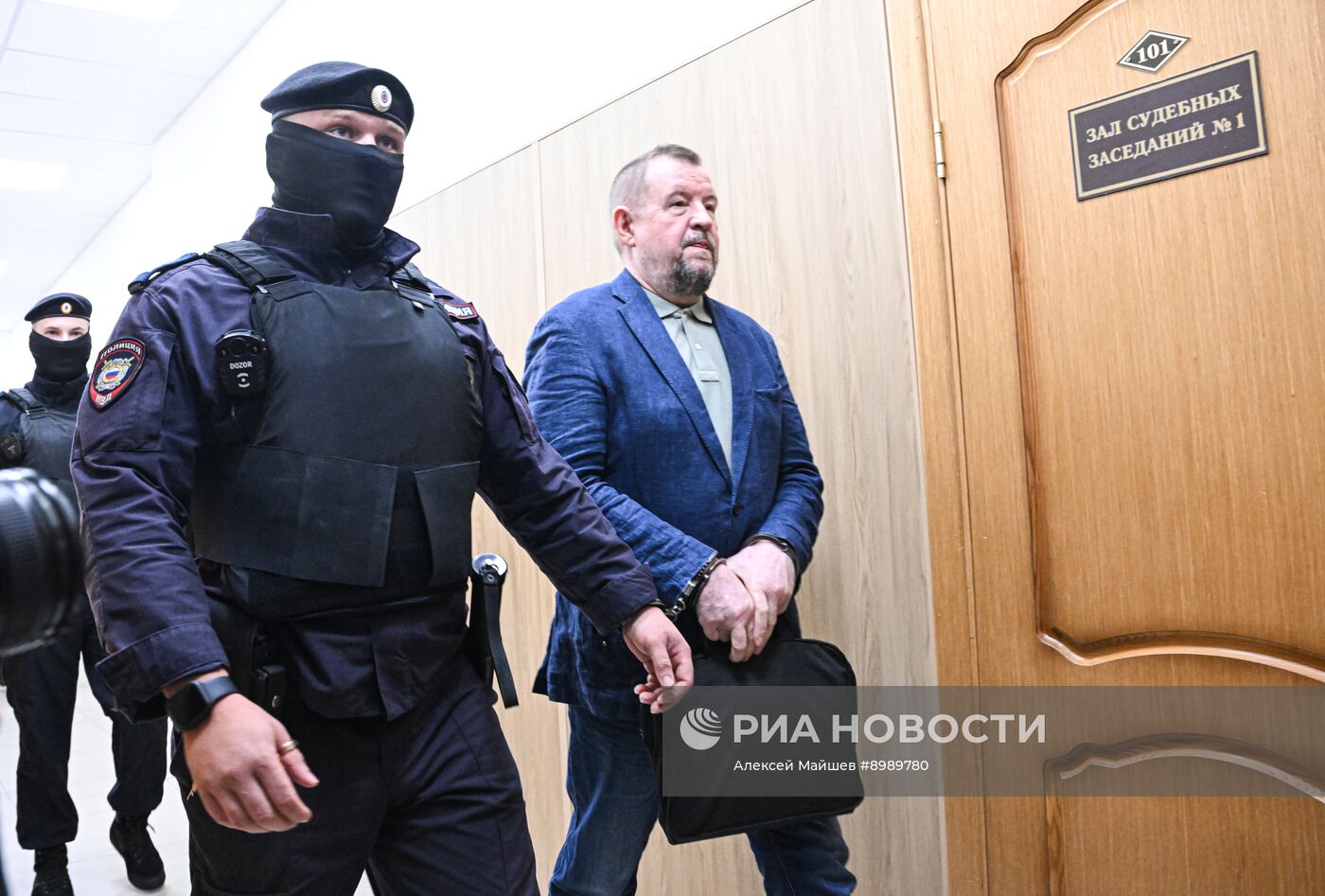 Оглашение приговора трем генералам МВД из Санкт-Петербурга