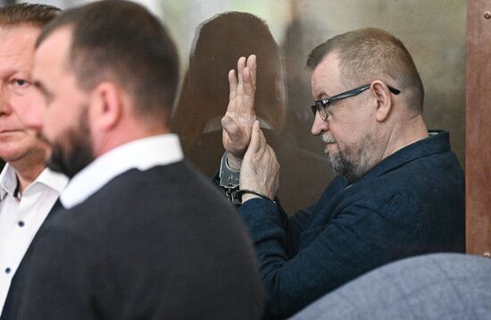 Оглашение приговора трем генералам МВД из Санкт-Петербурга