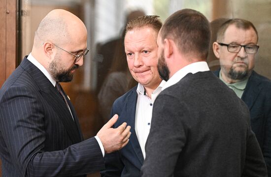 Оглашение приговора трем генералам МВД из Санкт-Петербурга