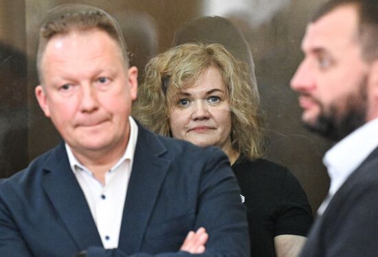 Оглашение приговора трем генералам МВД из Санкт-Петербурга