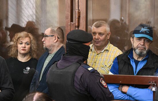 Оглашение приговора трем генералам МВД из Санкт-Петербурга