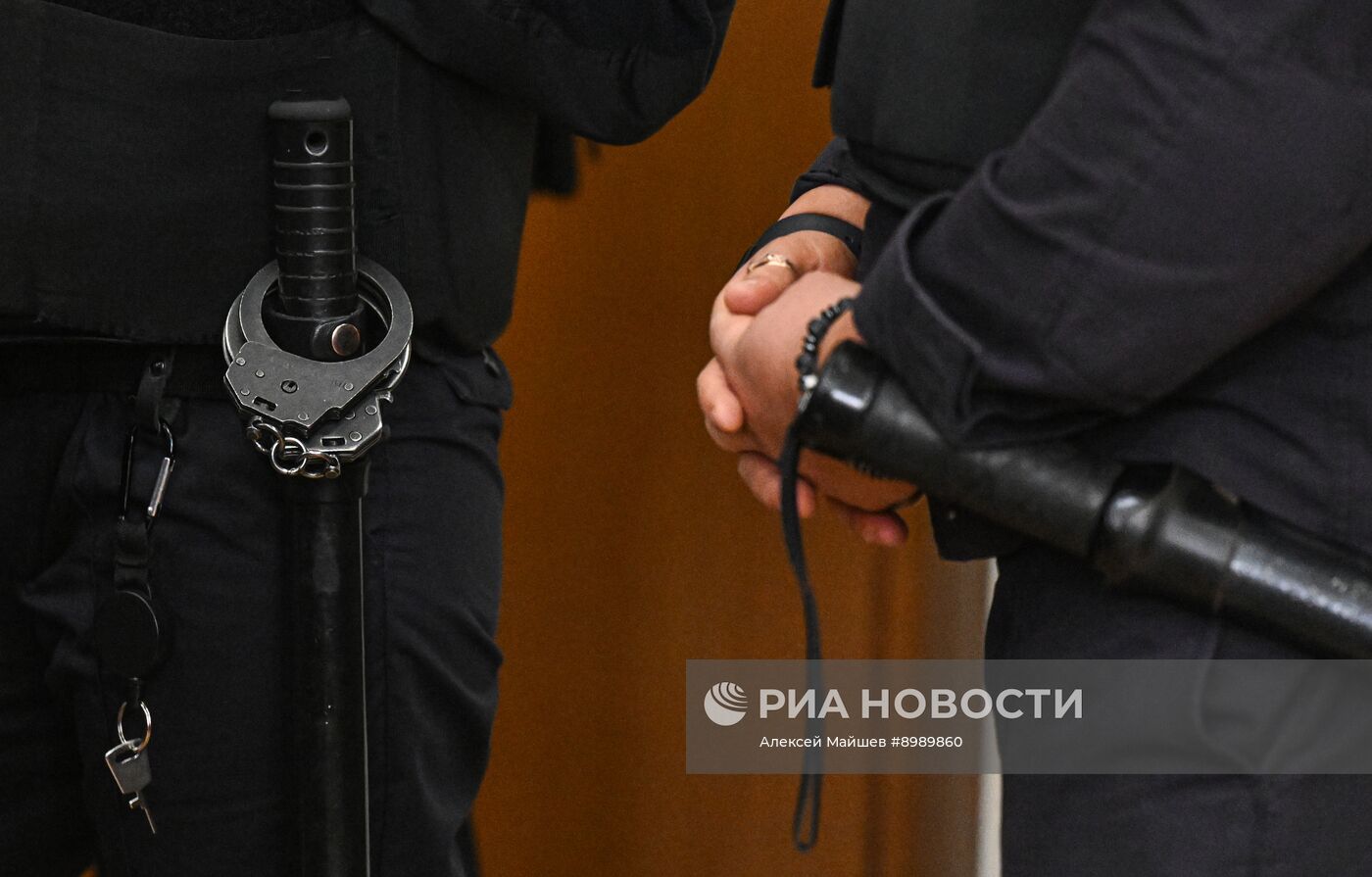 Оглашение приговора трем генералам МВД из Санкт-Петербурга