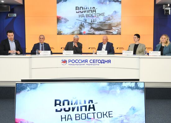 П/к, посвященная запуску подкаста Радио Sputnik и МТС Медиа "Война на Востоке"