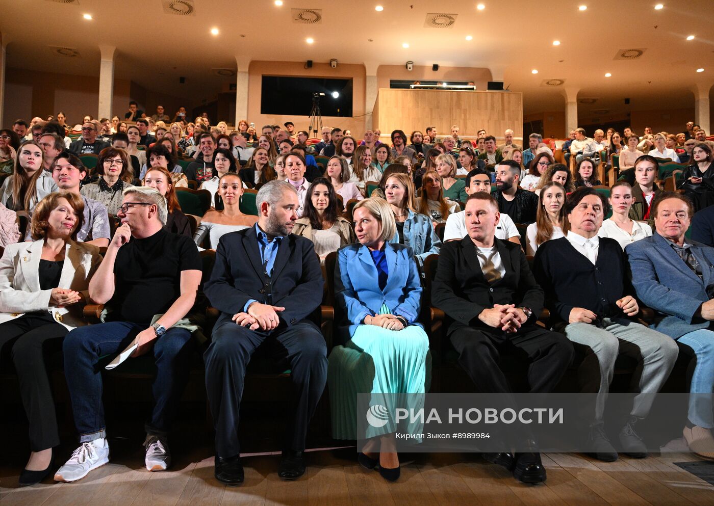 Завершение реконструкции и сбор труппы театра им. Наталии Сац